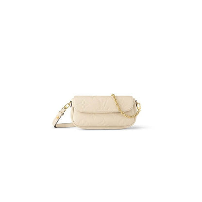 Louis Vuitton Wallet on Chain Ivy M82210