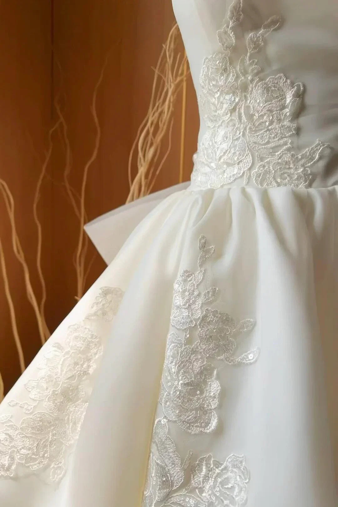 Charming Homecoming Dress Strapless Applique Bowknot Short Prom Dress Back to School Outfits Party Dress  D6034
