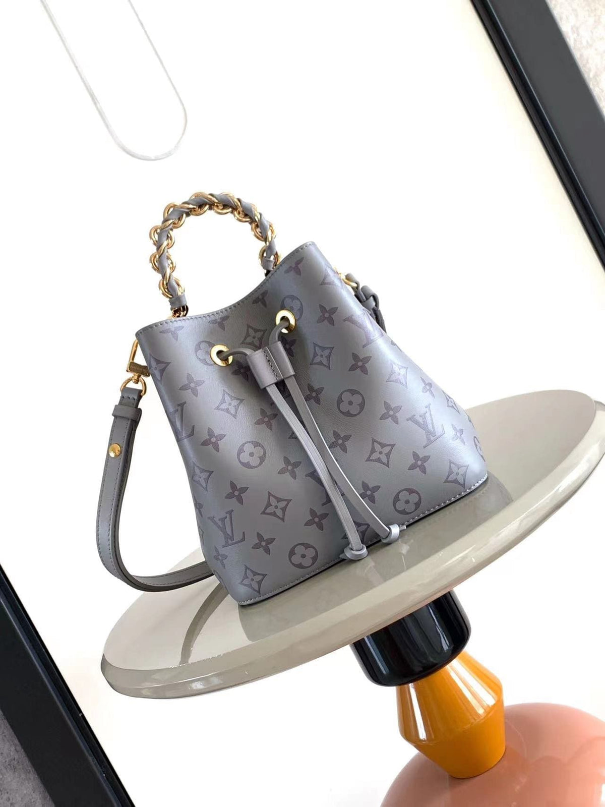 Louis Vuitton M12749 Néonoé BB