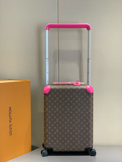 Louis Vuitton M46780 Horizon 55
