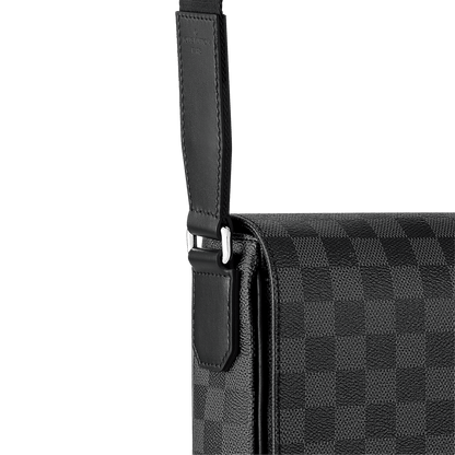 Louis Vuitton N42710 District PM