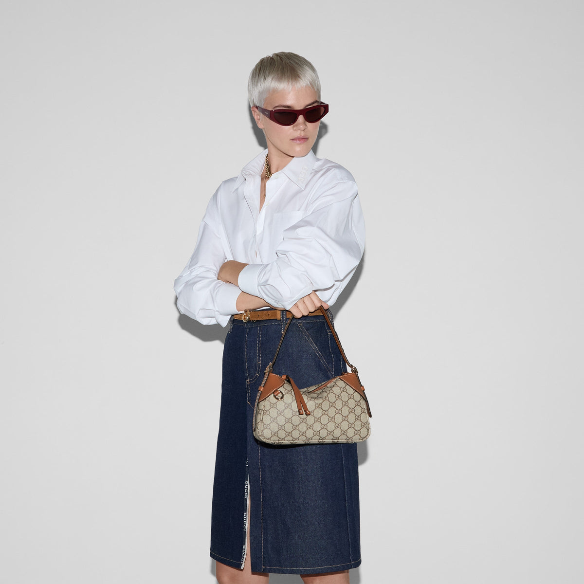GUCCI GG Emblem small shoulder bag