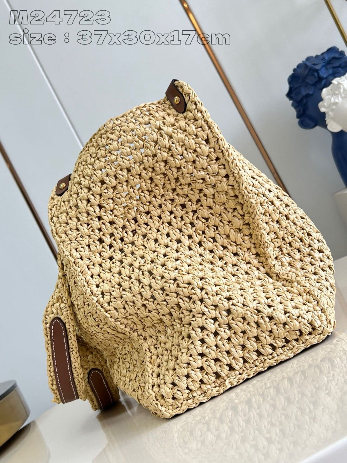 Louis Vuitton M24723 OnTheGo MM