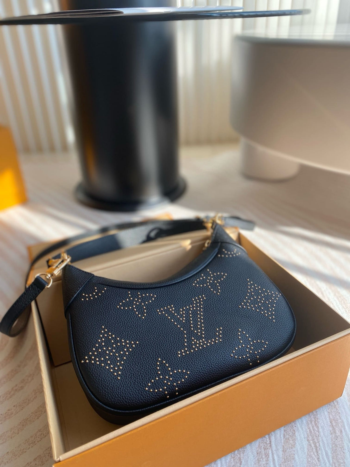 Louis Vuitton M46735 Bagatelle