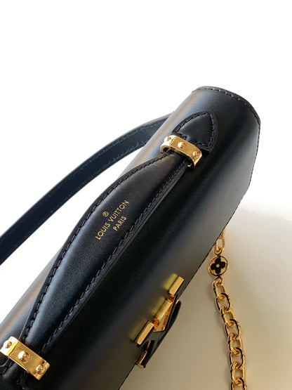 Louis Vuitton M12143 Wallet On Chain Capucines