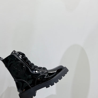 Premium LUV BOOTS 006