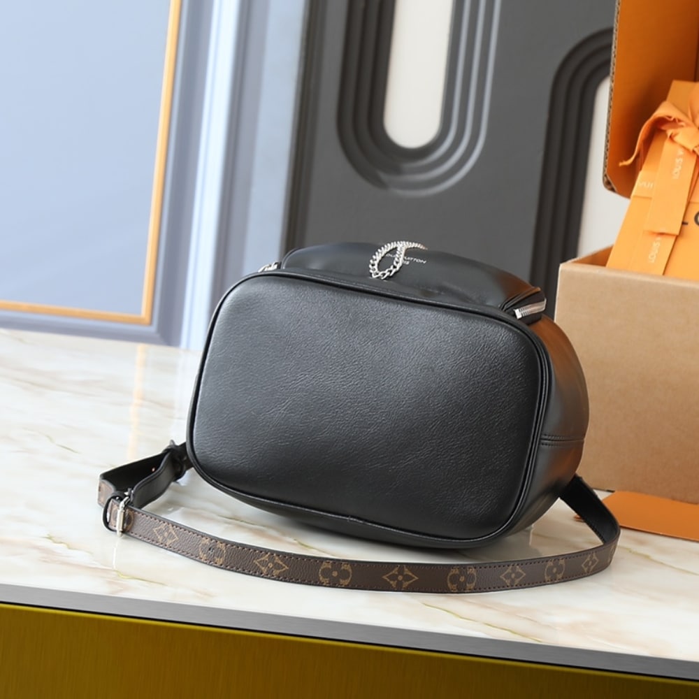 LOUIS VUITTON NO WAY VIBE BLACK 24CM  M14377