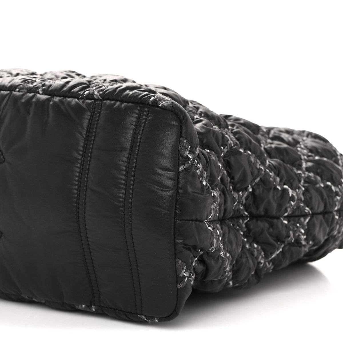 Nylon Quilted Tweed Stitch Bubble Tote Black