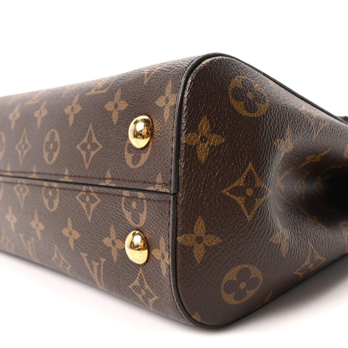 Monogram Cluny MM Papyrus Creme