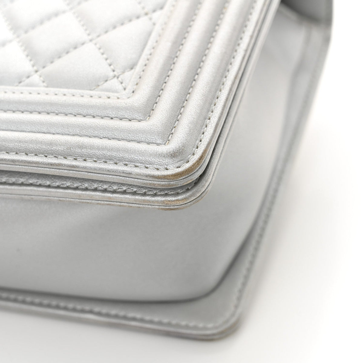 Metallic Calfskin Quilted New Medium Boy Flap Silver