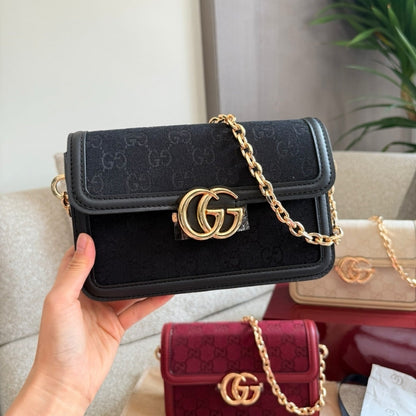 GUCCI GO SMALL SHOULDER BAG BLACK 21CM ‎826761 FAEKK 1000