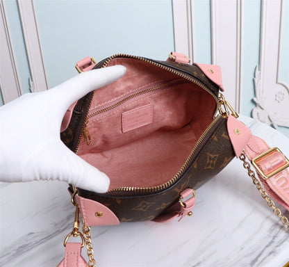 Louis Vuitton Petite Malle