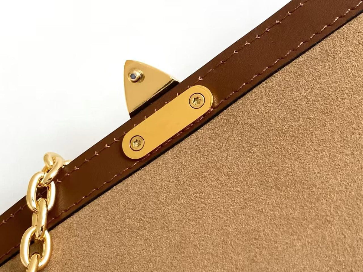 Louis Vuitton M57835 Papillon Trunk