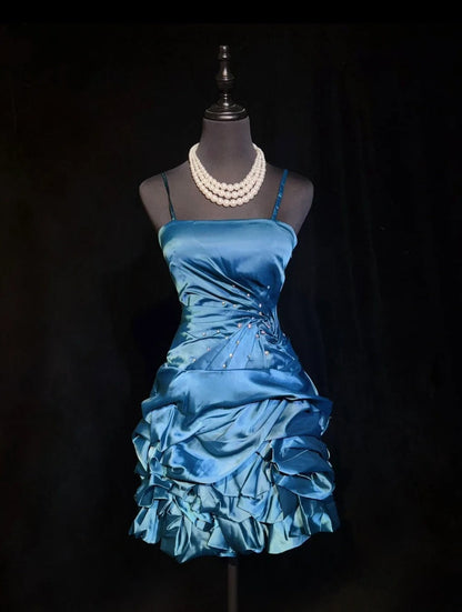 Fashionable Homecoming Dress Spaghetti Straps Rinestone Pleated Prom Dress Back to School Outfits Party Dress  D6114