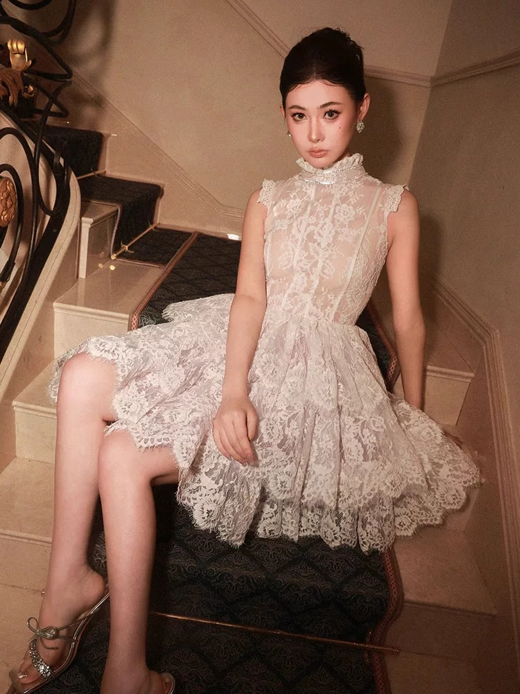 Vintage Beige Applique Design A-line Lace Short Tiered Party Dress Homecoming Dresses D1449