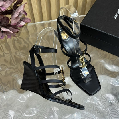 SAINT LAURENT CASSANDRA WEDGES IN SMOOTH LEATHER BLACK 821090DWEDD1000