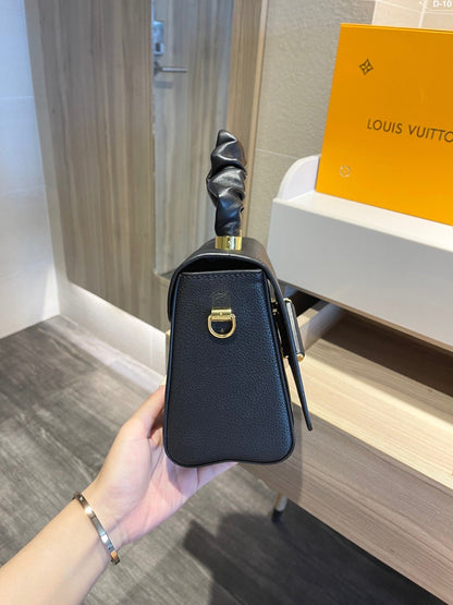 Louis Vuitton Twist Bag