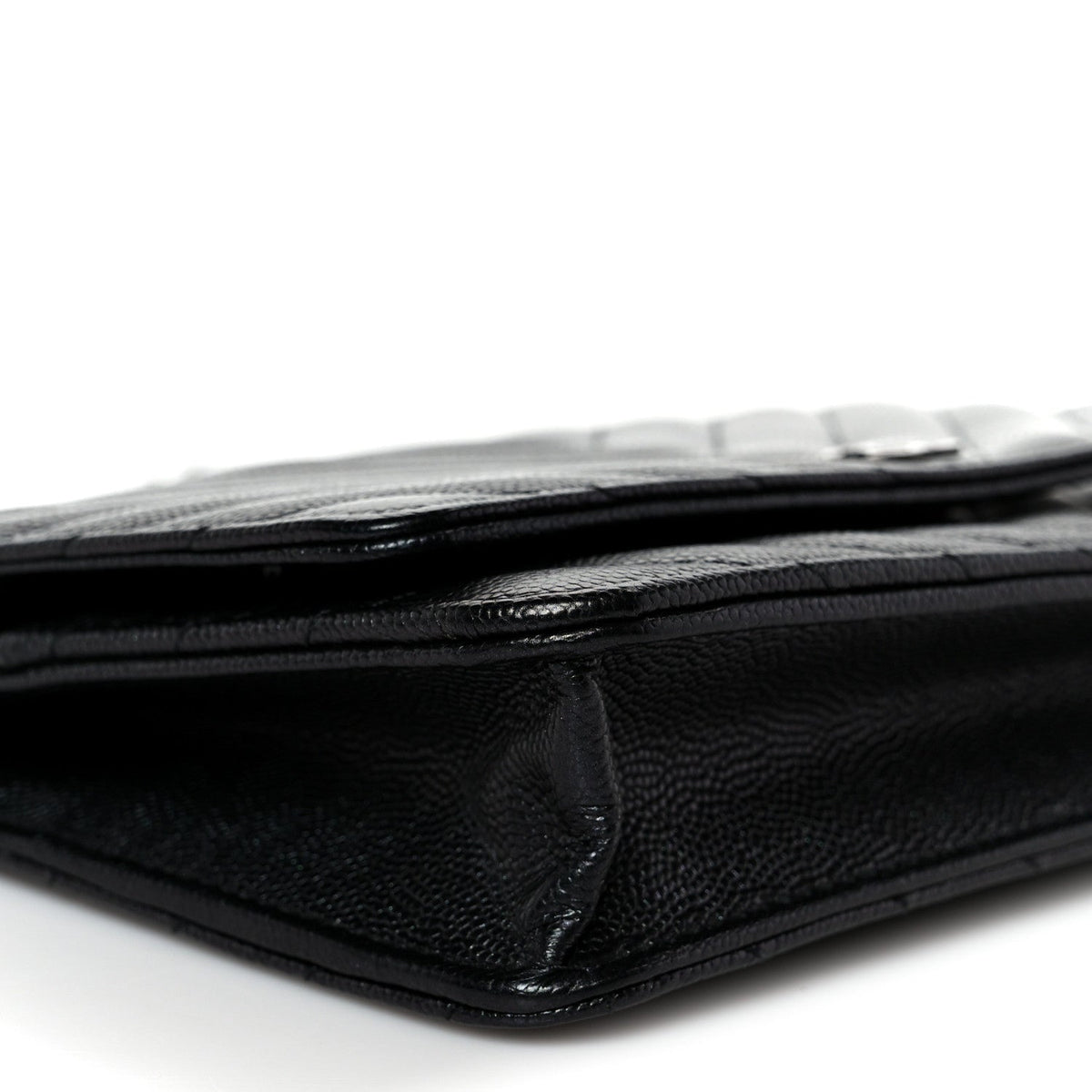 Iridescent Caviar Chevron Quilted Wallet On Chain WOC Black