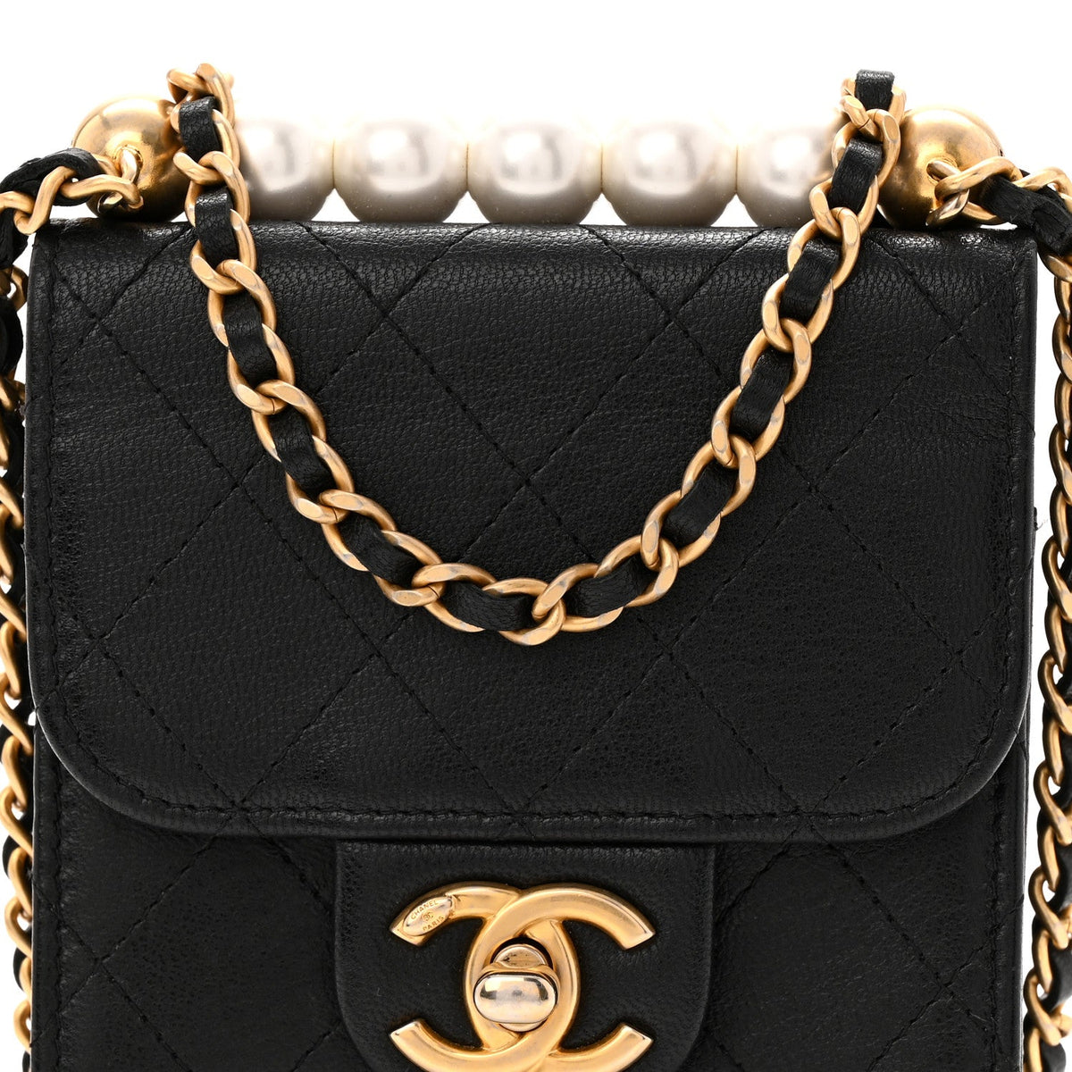 Lambskin Quilted Chic Pearls Flap Black