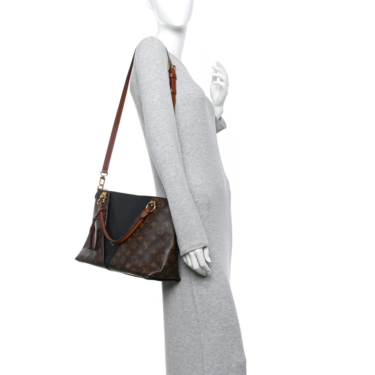 Monogram V Tote MM Black