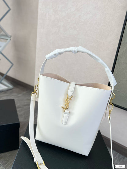 YSL LE 5 À 7 SUPPLE SMALL IN GRAINED