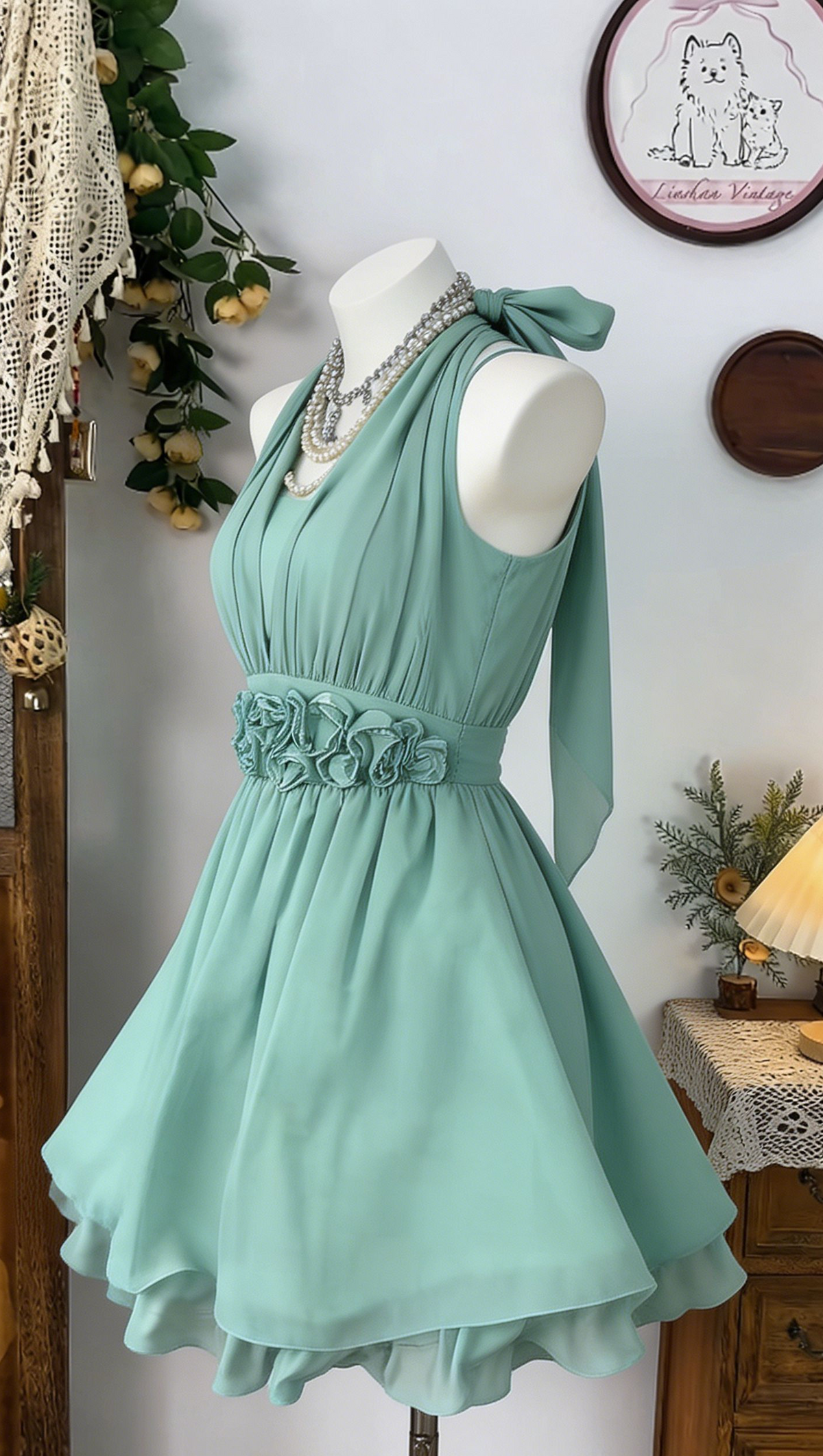Beauty Homecoming Dress Halter Pleated Flower Back to School Outfits Party Dress  D6537