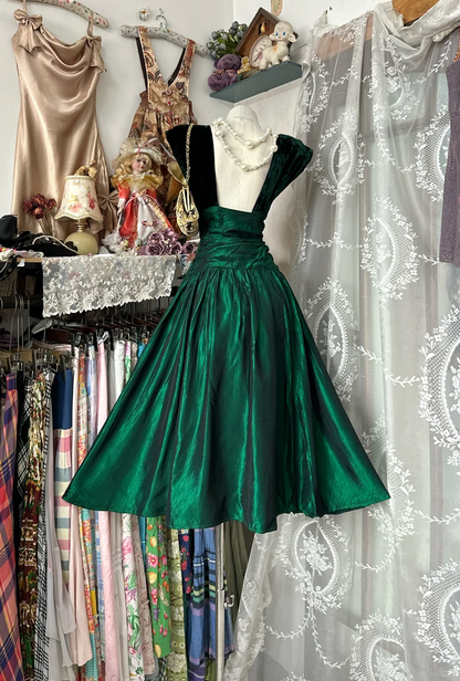 Vintage Hunter Green A Line Round Neck Velvet Satin Short Prom Dress SH5247