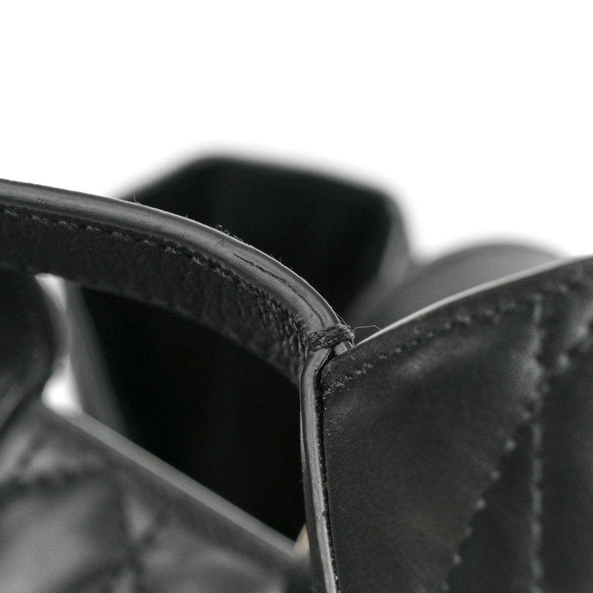 Calfskin Macrocannage Large Toujours Black