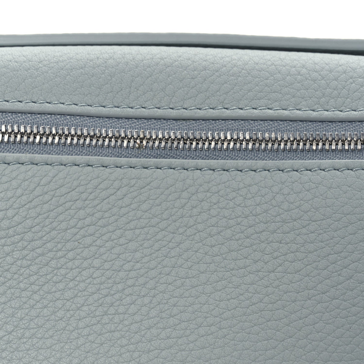 Grained Calfskin Extra Pocket Mini Pouch Minty Breeze
