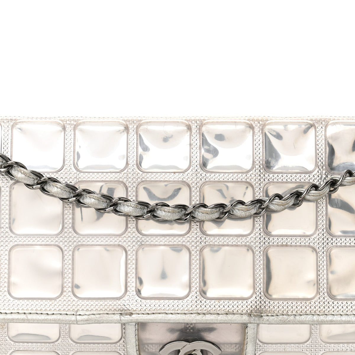 Vinyl Large Ice Cube Flap Silver