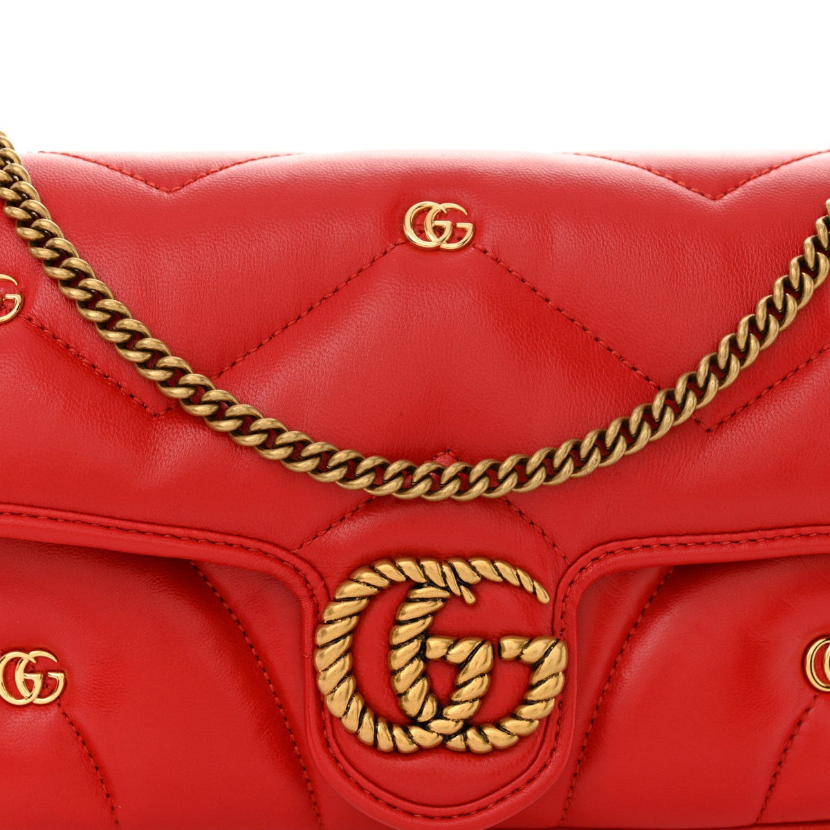 Calfskin Matelasse Double G Studs Mini Torchon GG Marmont Shoulder Bag Hibiscus Red
