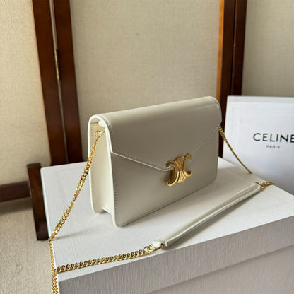 WALLET ON CHAIN MARGO in Shiny calfskin