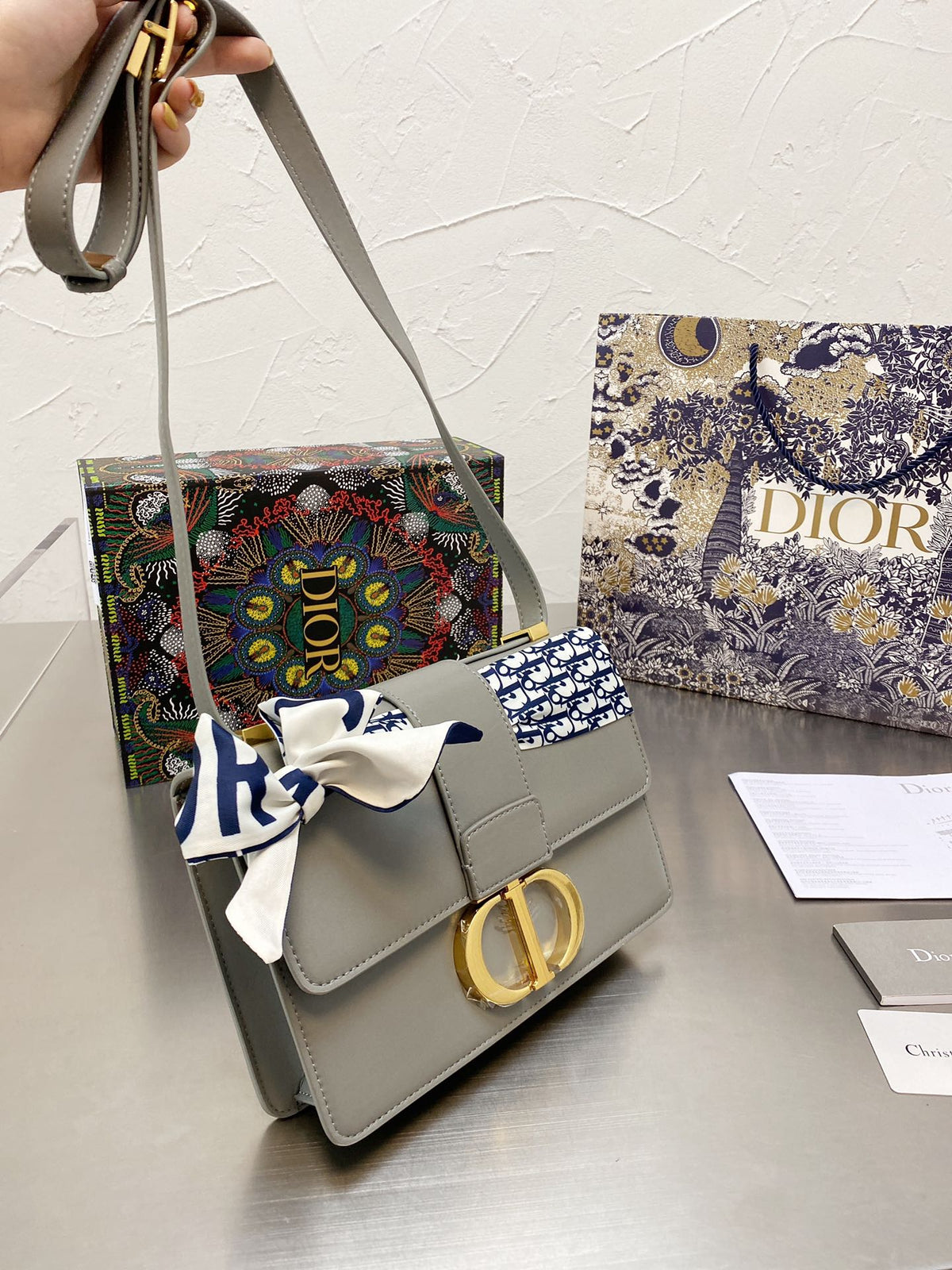 Dior 30 Montaigne Bag