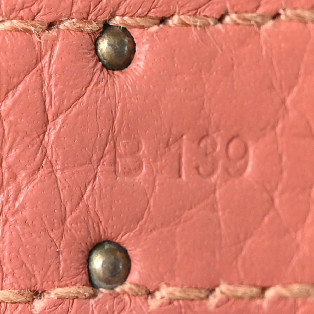 Taurillon Clemence Jypsiere 28 Rose Thè