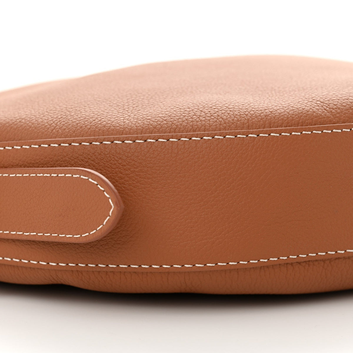 Calfskin Low Key Cookie MM Cognac
