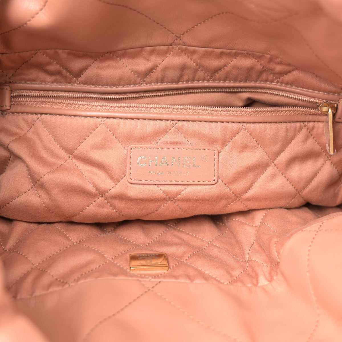 Shiny Calfskin Quilted Chanel 22 Brown