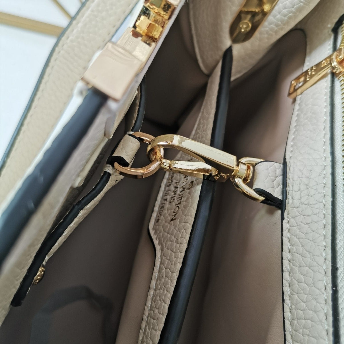 Louis Vuitton Capucines Eggshell