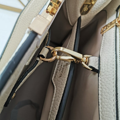 Louis Vuitton Capucines Eggshell