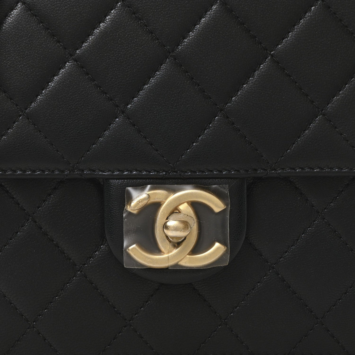 Lambskin Quilted Chic Pearls Flap Black