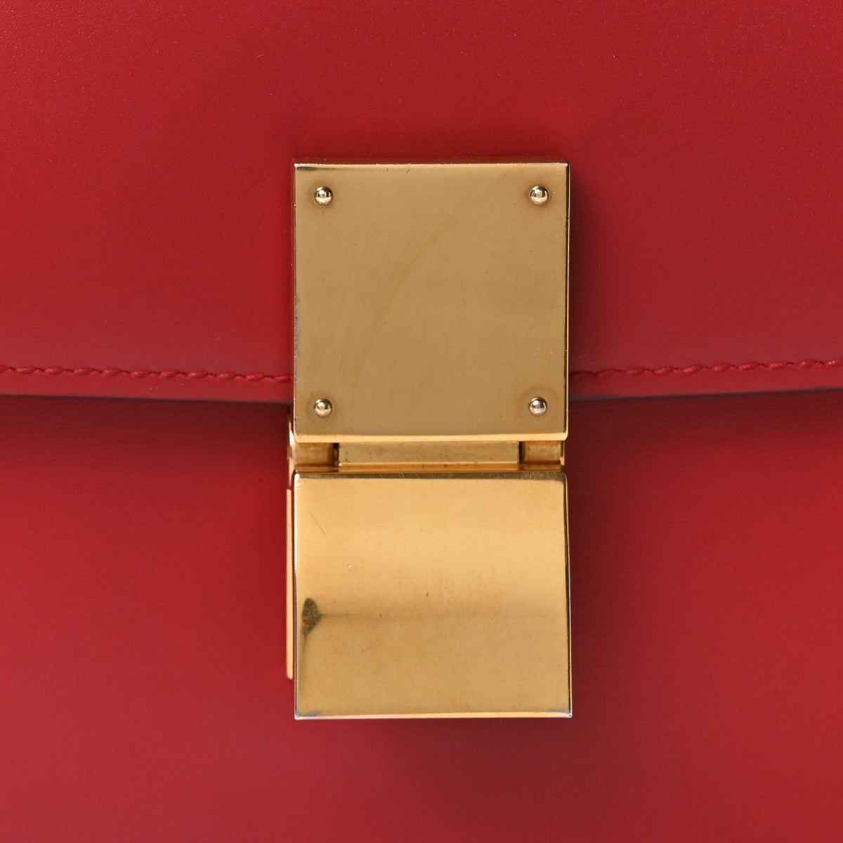 Box Calfskin Medium Classic Box Flap Bag Red