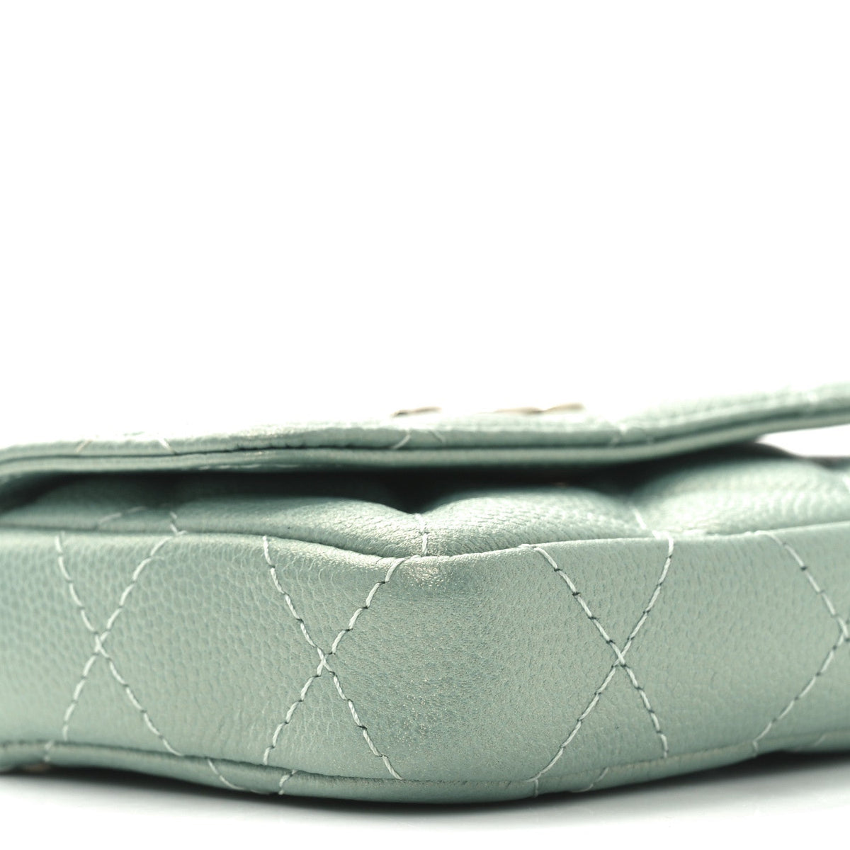 Iridescent Caviar Quilted Pearl On Top Coin Purse With Chain Light Green