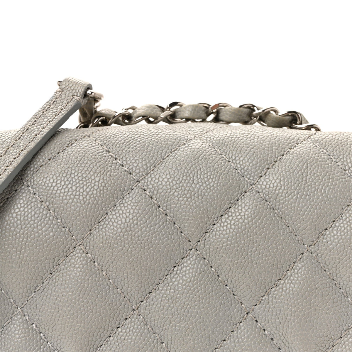 Caviar Quilted Medium Urban Companion Flap Grey
