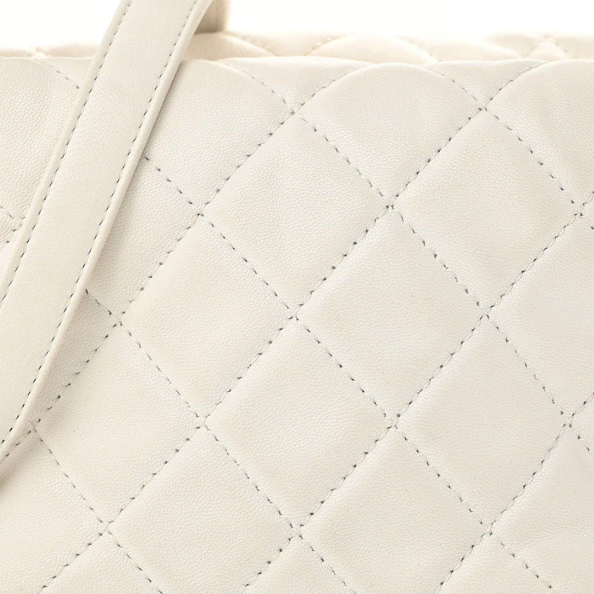 Lambskin Quilted Small Perfect Meeting Hobo White