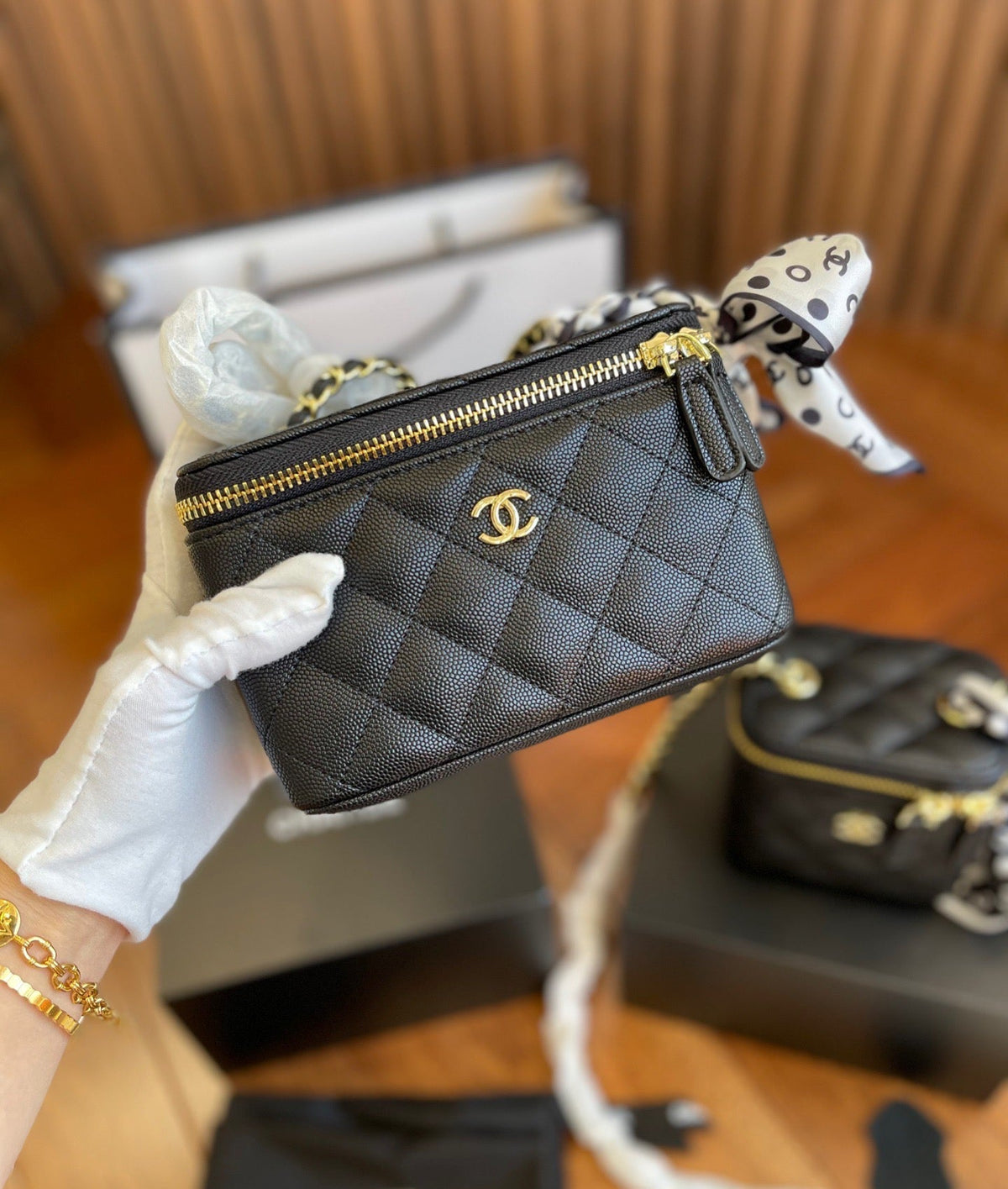 Chanel Vanity Pearl Crush