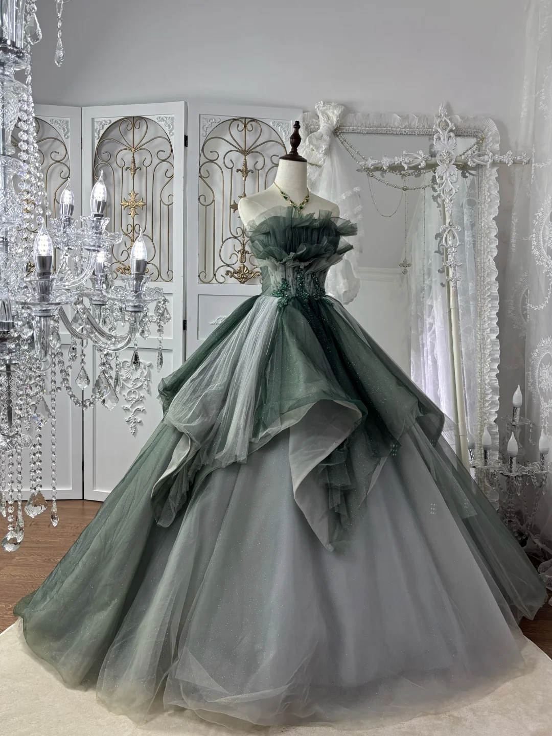 Vintage Grey-Green Ball Gown Strapless Sequin Tulle Prom Dress Sweet 16 Dress SH5787