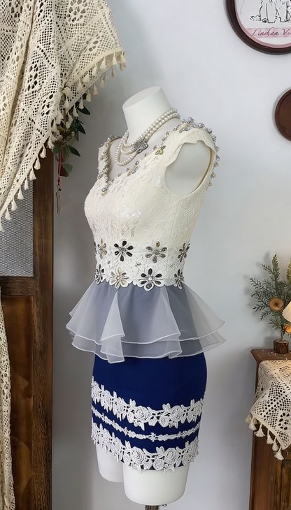 Beauty Homecoming Dress V Neck Applique Rinestone Back to School Outfits Party Dress  D6530