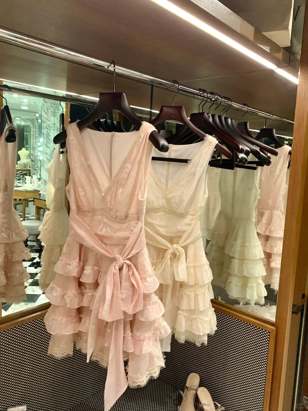 Sweet Homecoming Dress V Neck Cascade Dress Back to School Outfits Party Dress  D6386