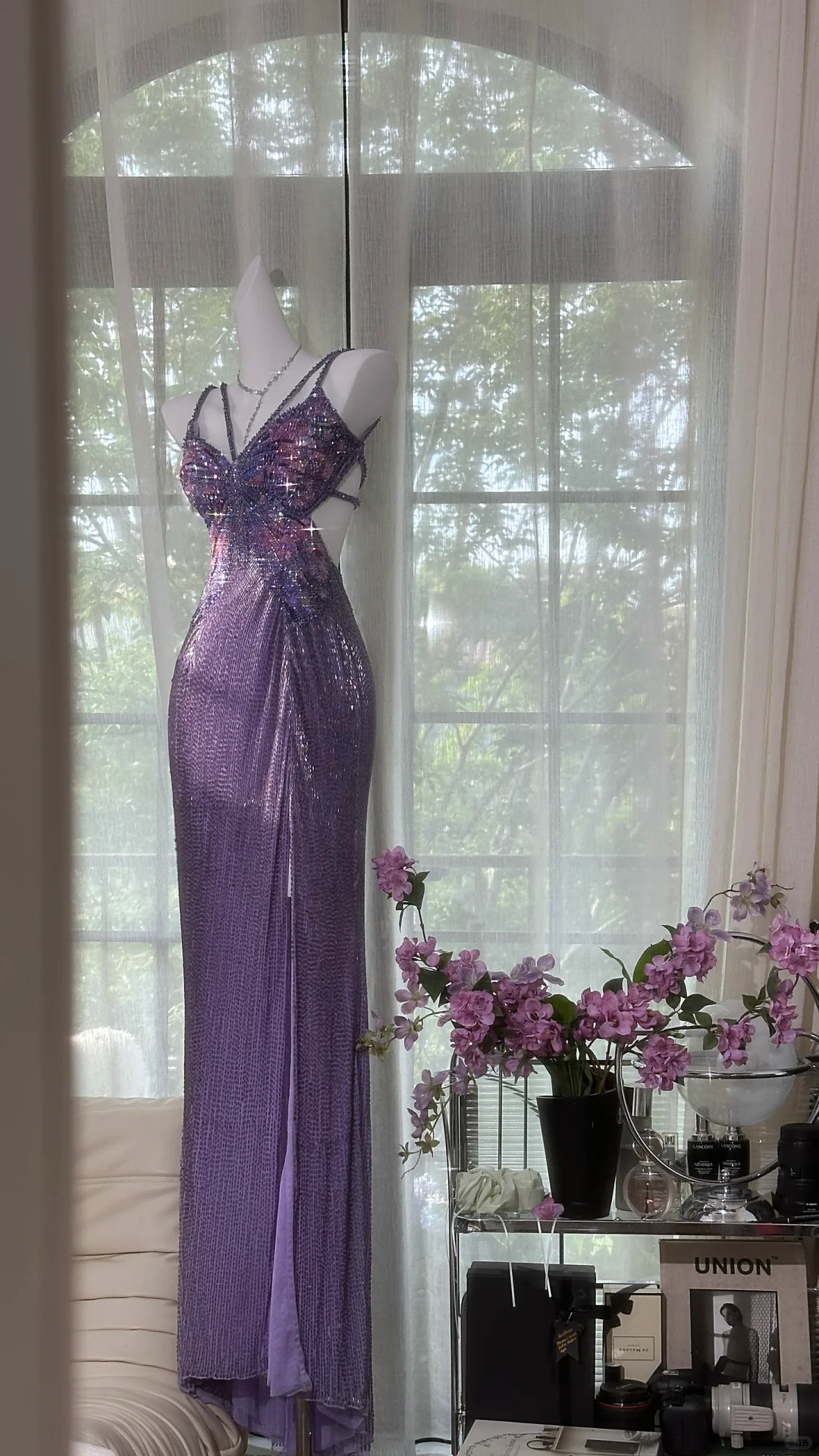 Vintage Gorgeous Purple V-neck Shinny Romantic Luxury Spaghetti Strap Evening Dress Prom Dresses, D1456
