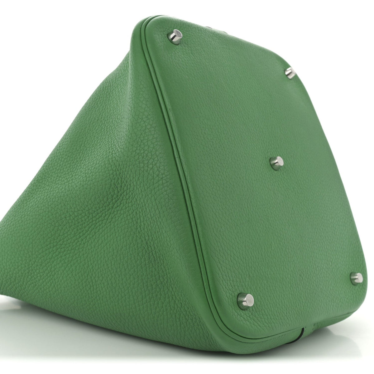 Taurillon Clemence Picotin Lock 26 GM Bamboo
