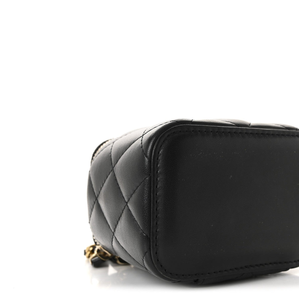 Lambskin Quilted Mini Pearl Crush Vanity Case With Chain Black